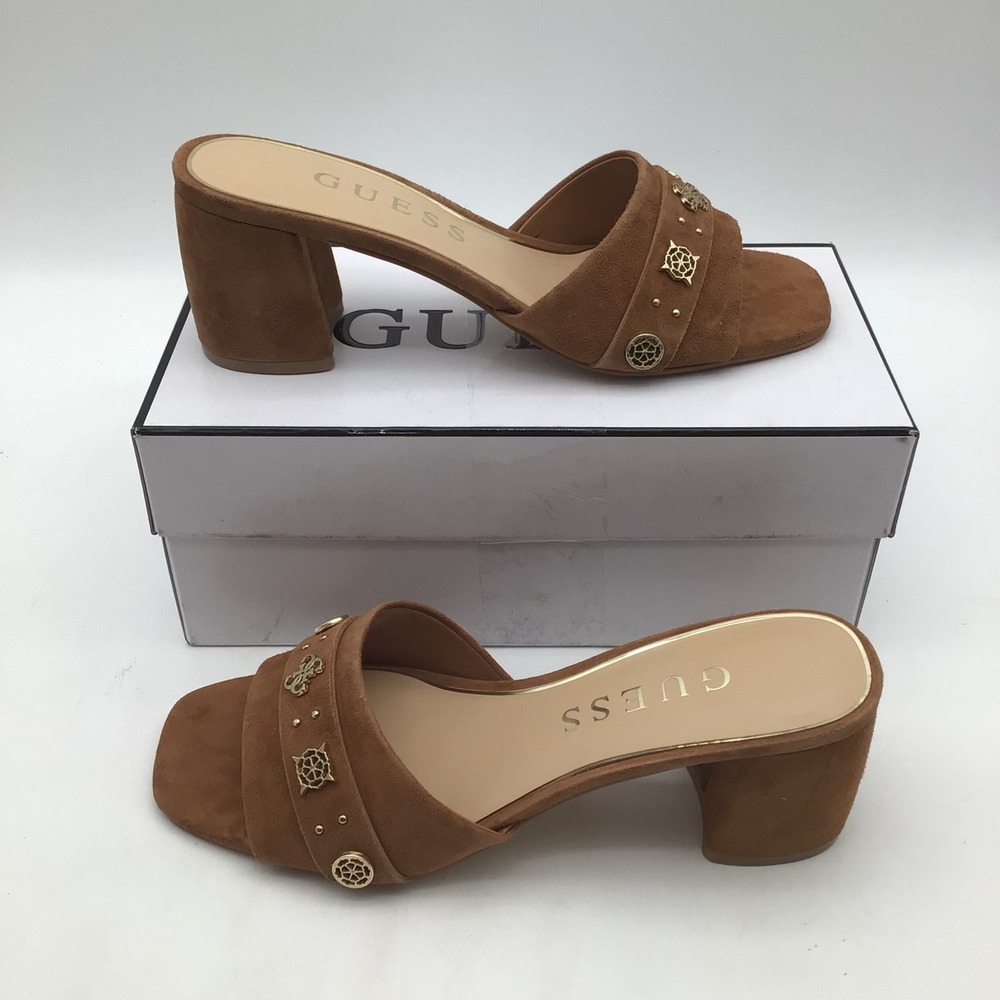 Guess Gauri2 Womens Brown Suede Studded Block Heel Slide‎ Sandals Size 7 M NEW